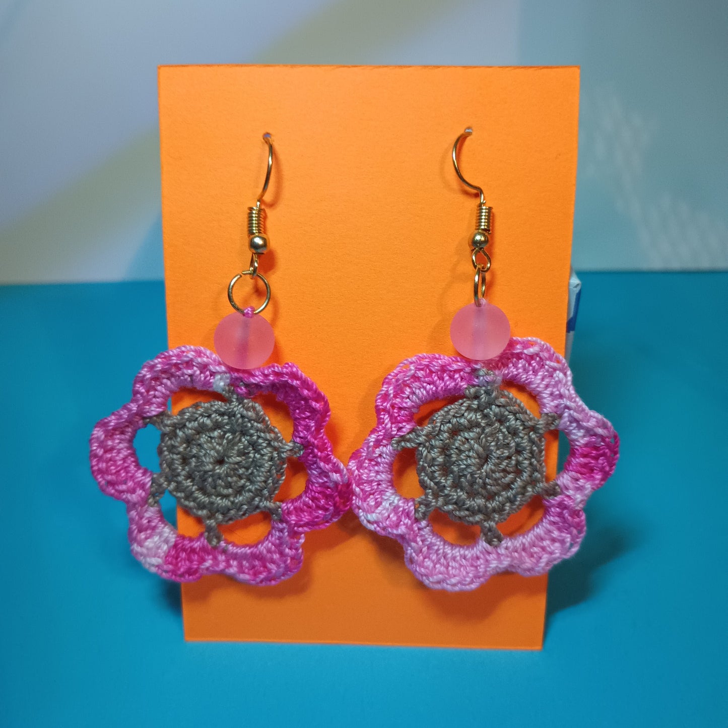 6 Petal Flower Crochet Earrings